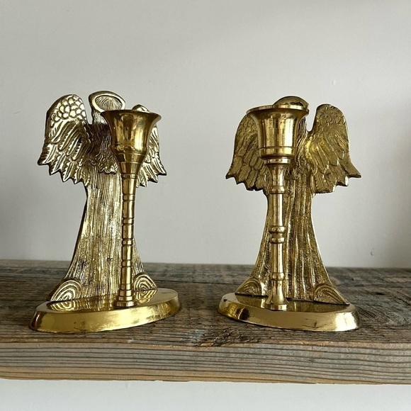 Brass angel candlestick set of two - Picture 5 of 6